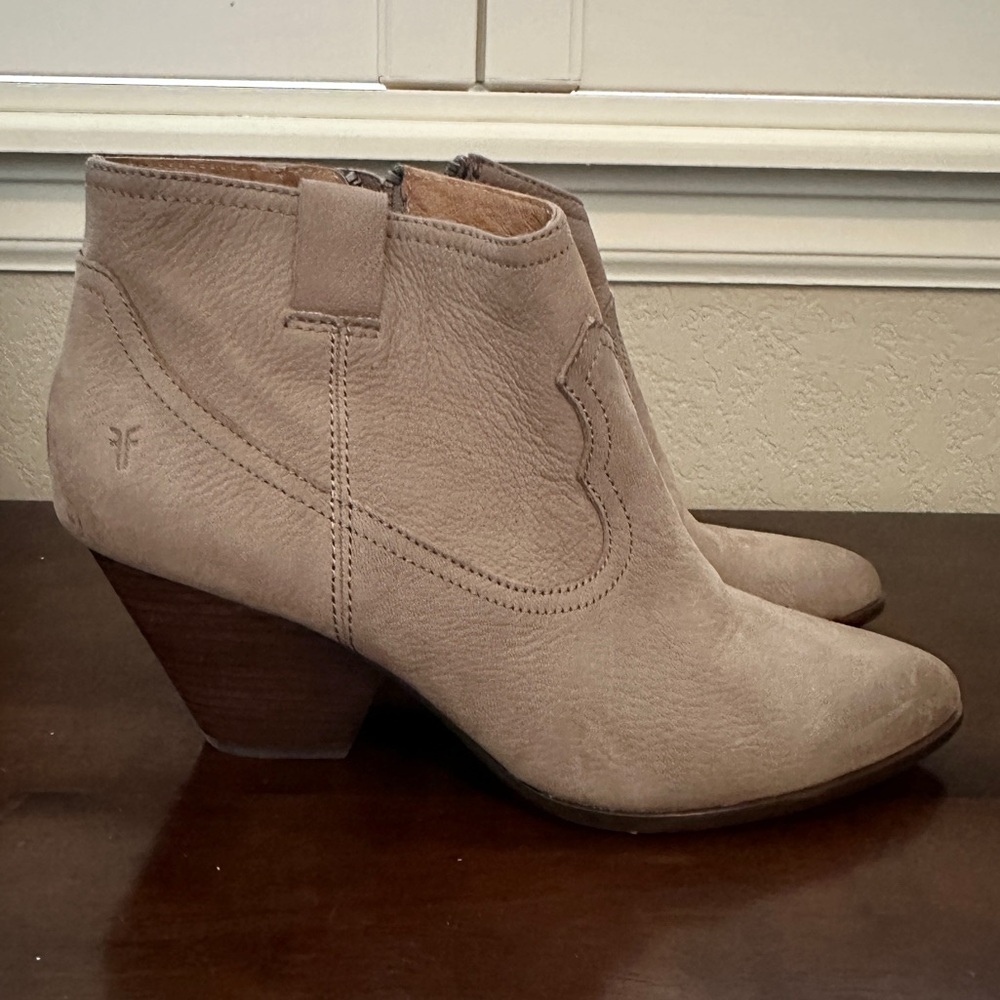 Frye Reina Booties